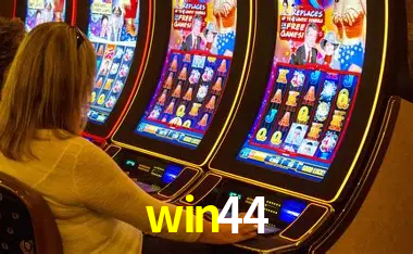Descubra o Mundo do Cassino Online com win44